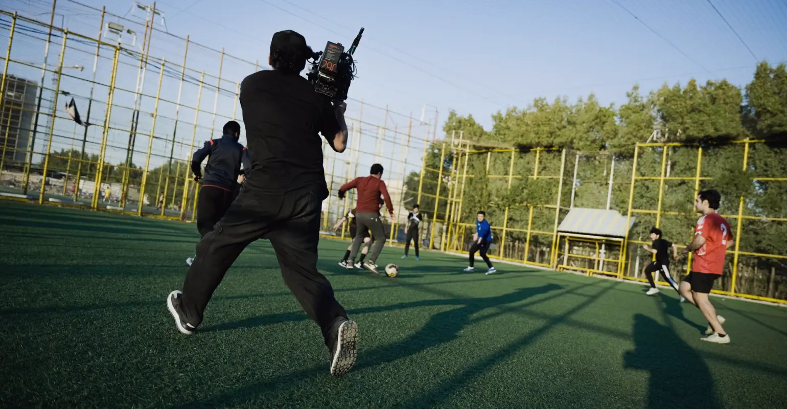 How Fast Can a Crew Reach Our Story? Breaking News Filming Answered